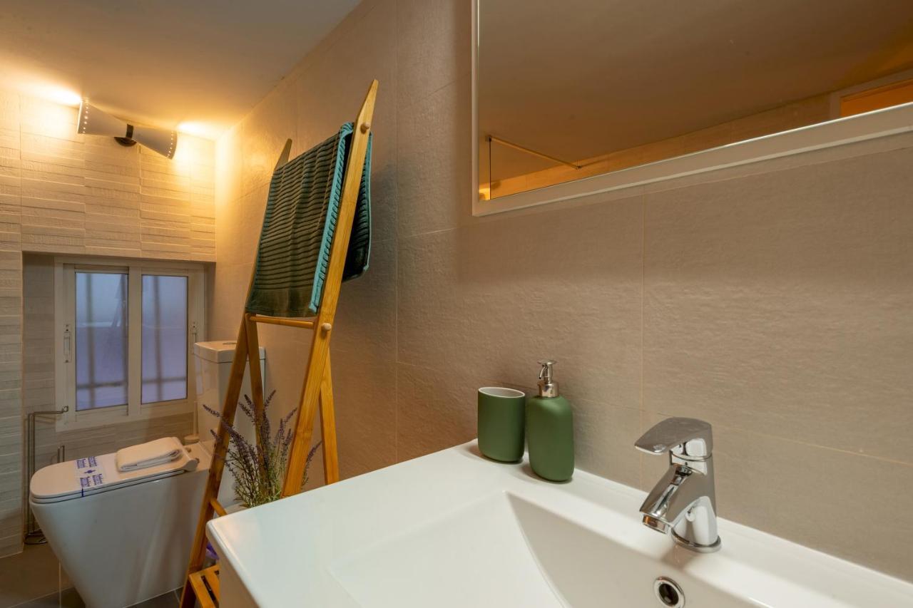 1 Bedroom 1 Bathroom Furnished - Lavapies - Duplex Madrid Exteriér fotografie